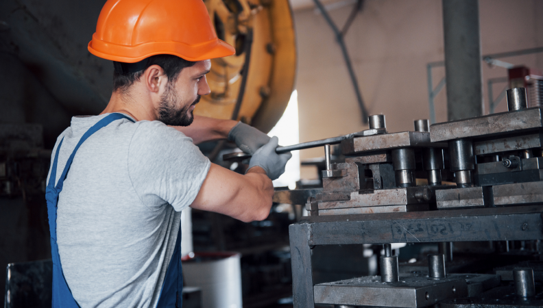 Divulgação Setorial – Indústria de Moldes Metálicos Divulgação Setorial – Indústria de Moldes Metálicos